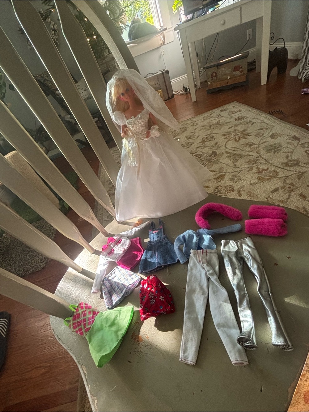 Barbie 80’s White Bridal Gown with Pink Accessories plus clothes